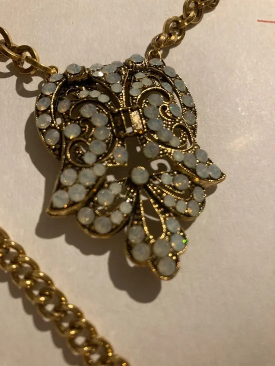 YOCHI DESIGN STATEMENT NECKLACE NWT - Picture 3 of 5